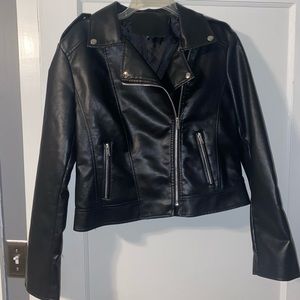 Women’s leather jacket